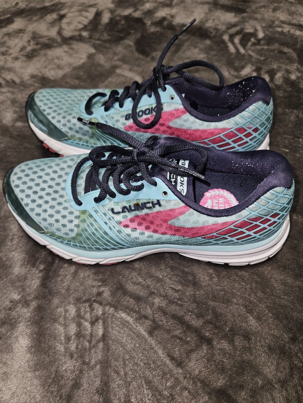 Brooks Launch 3 Women's Running Shoes Teal & Pink 7B Athletic Marathon Jogging